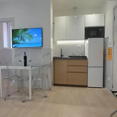 Lejlighed Ferrarese House 209 - Fiera District - Tecnopolo - Ecmwf *
